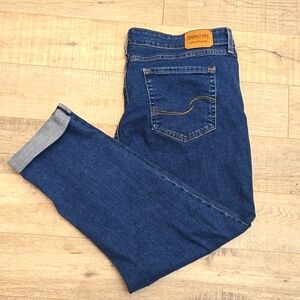22W Levi's Boyfriend Ankle Jean